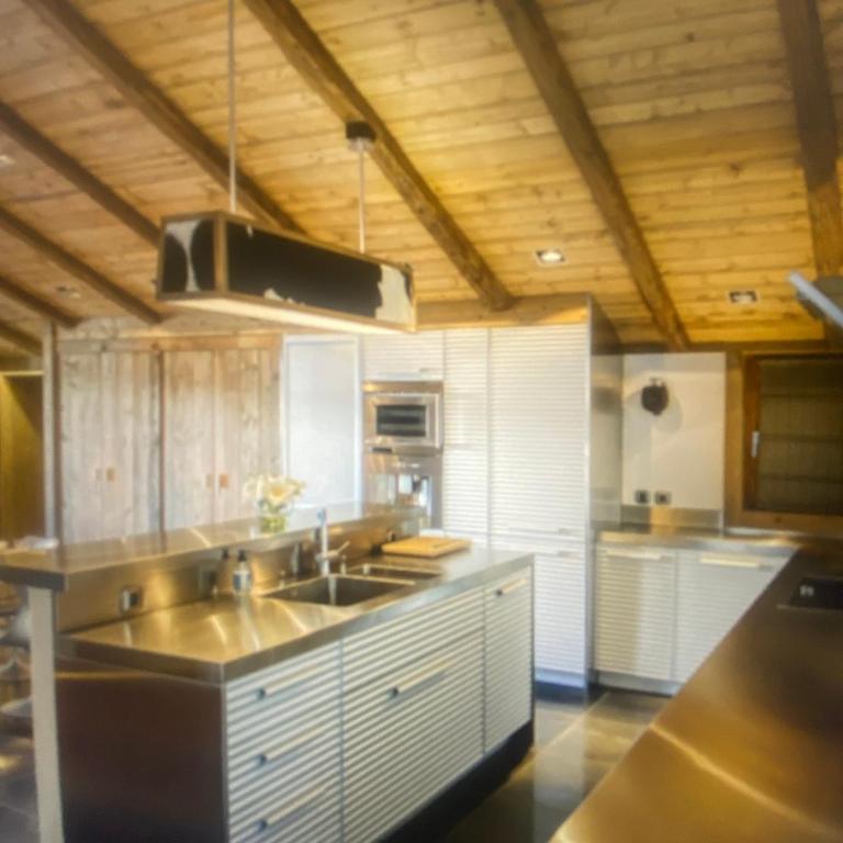 proche des pistes st christophe - Chalet 1 Chambre - 11