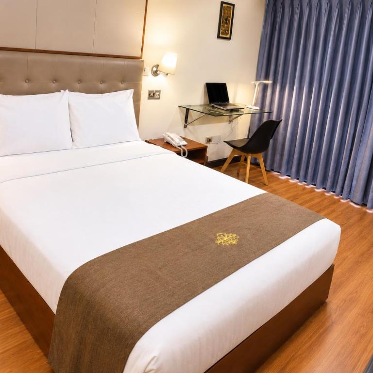 Hotel Boutique Candamo - Junior Suite - 3