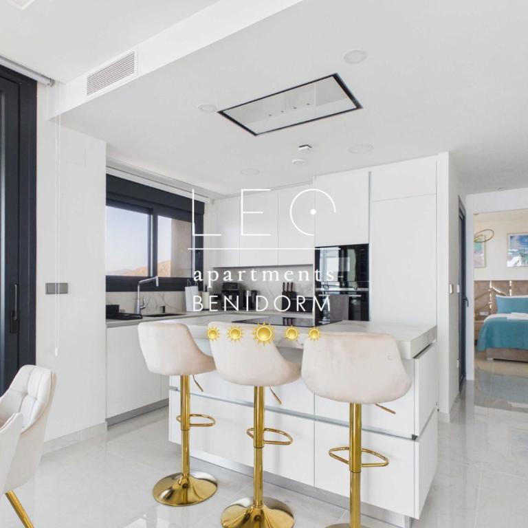Sky Jacuzzi Apartment 36 Floor - Two-Bedroom Apartment - 2