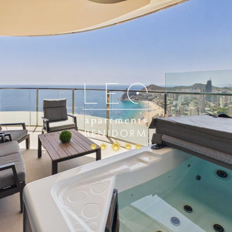 Sky Jacuzzi Apartment 36 Floor - Two-Bedroom Apartment - 8