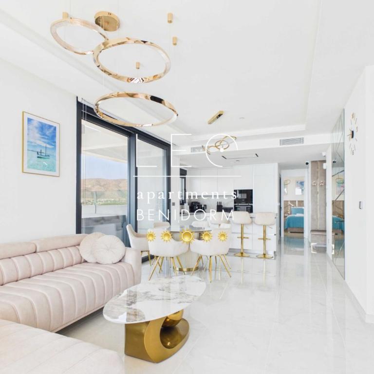 Sky Jacuzzi Apartment 36 Floor - Two-Bedroom Apartment - 22