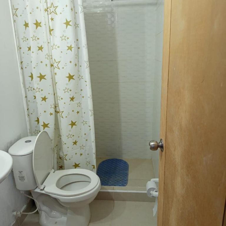 Apartamento con piscina y parqueadero, Ambiente Familiar - Apartamento de 2 dormitorios - 13
