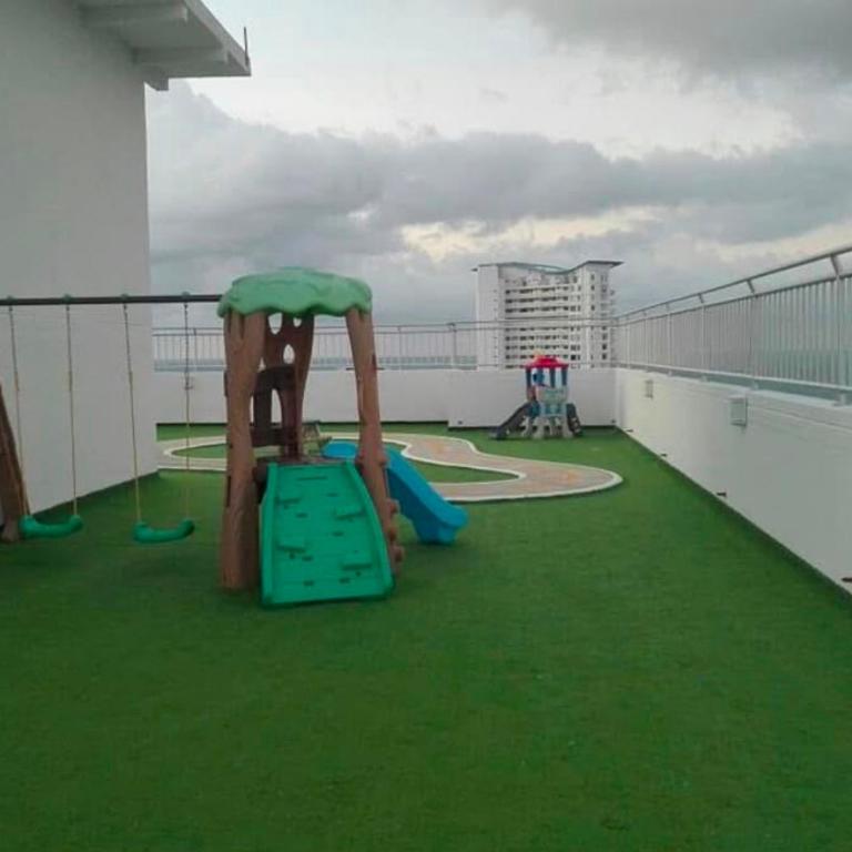 Apartment near the ocean in Cartagena de Indias - Three-Bedroom Apartment - 1