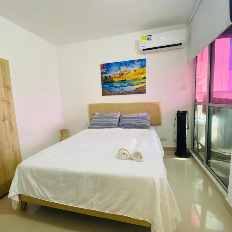Apartment near the ocean in Cartagena de Indias - Three-Bedroom Apartment - 4
