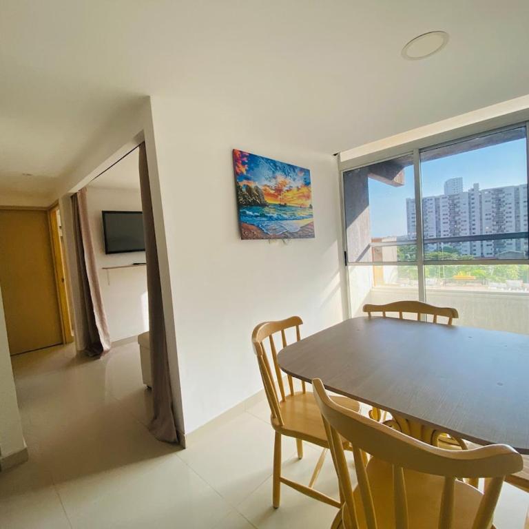 Apartment near the ocean in Cartagena de Indias - Three-Bedroom Apartment - 17