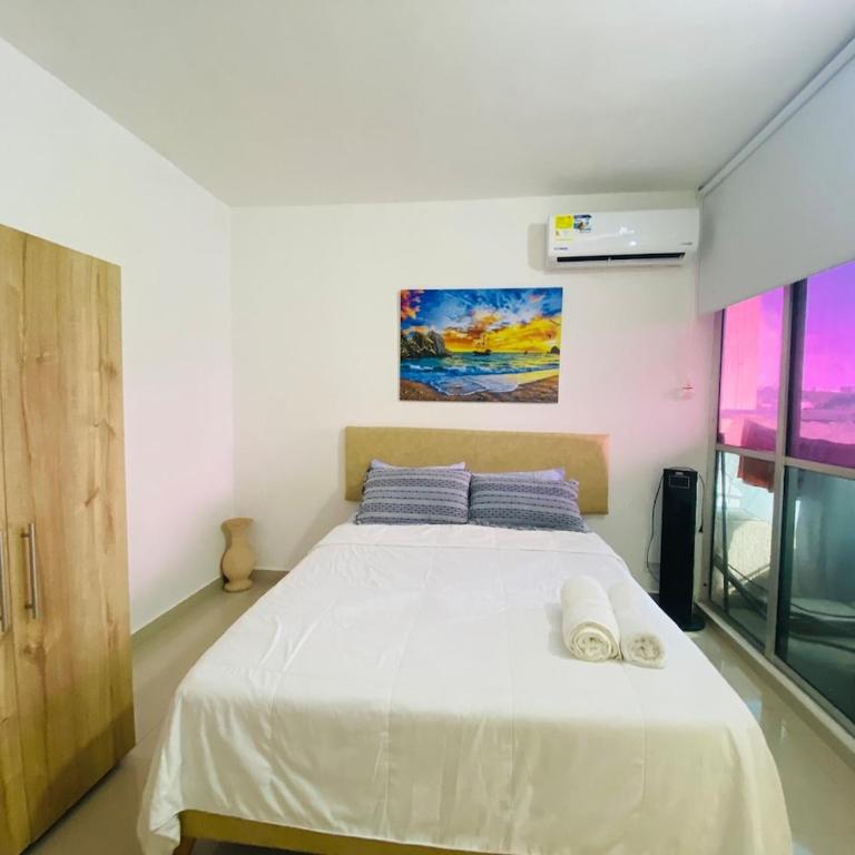 Apartment near the ocean in Cartagena de Indias - Three-Bedroom Apartment - 18