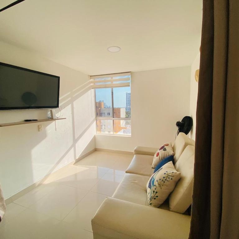 Apartment near the ocean in Cartagena de Indias - Three-Bedroom Apartment - 33