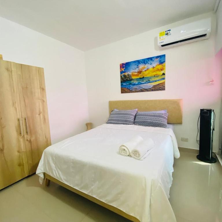 Apartment near the ocean in Cartagena de Indias - Three-Bedroom Apartment - 36