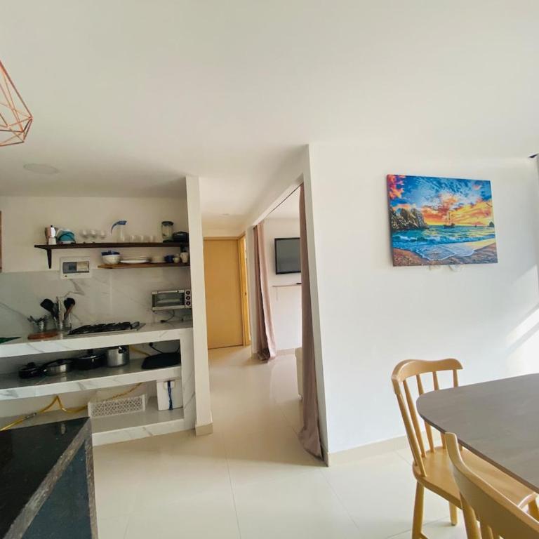 Apartment near the ocean in Cartagena de Indias - Three-Bedroom Apartment - 40