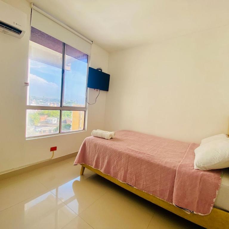 Apartment near the ocean in Cartagena de Indias - Three-Bedroom Apartment - 42