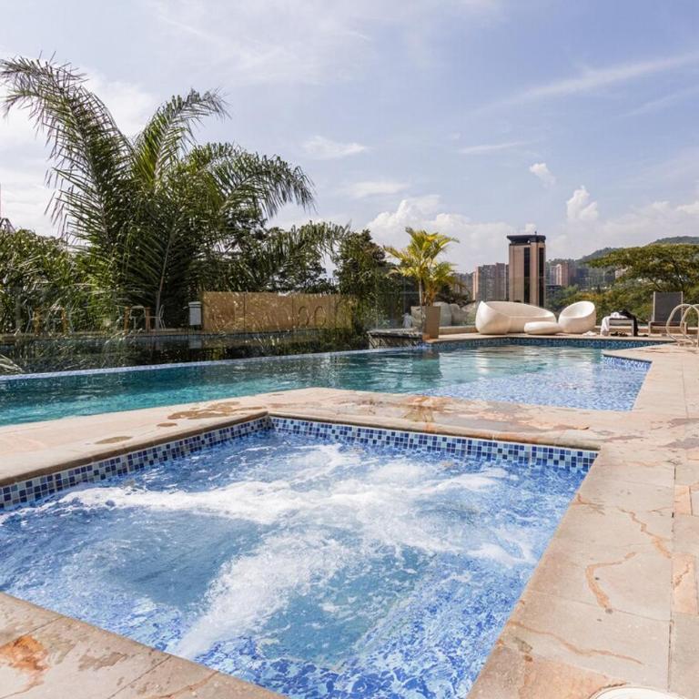 21st Floor Luxury Suite With Private Jacuzzi & Skyline View - Apartamento de 2 dormitorios - 51