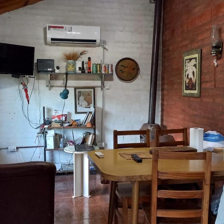 Alquila en Sierra de la Ventana - Casa de 2 dormitorios - 1
