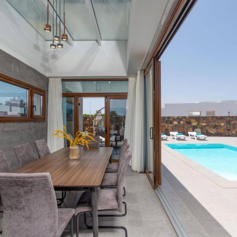 Villa Malvasia Sol by Villa Plus - Villa - 5