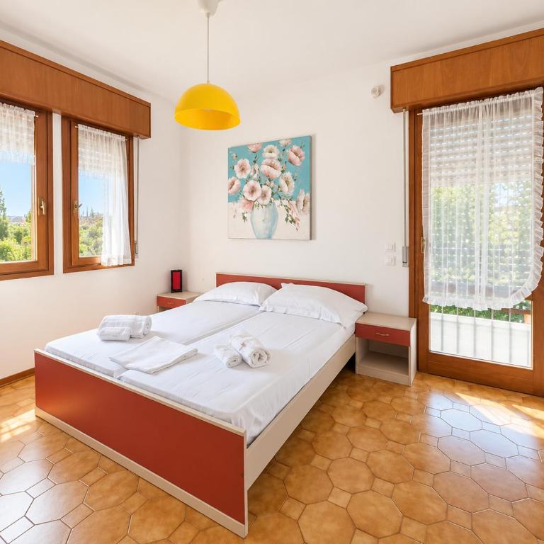 Villa Riviera - Villa - 4