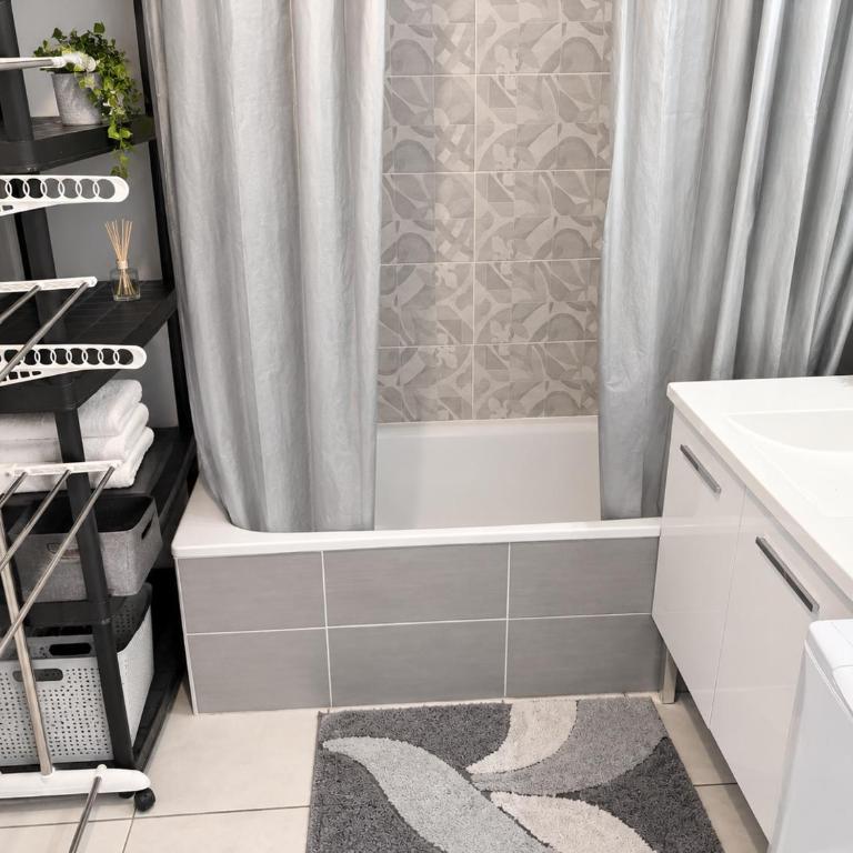 Grand T2 avec terrasse au calme, Lyon - Apartment mit 1 Schlafzimmer - 6