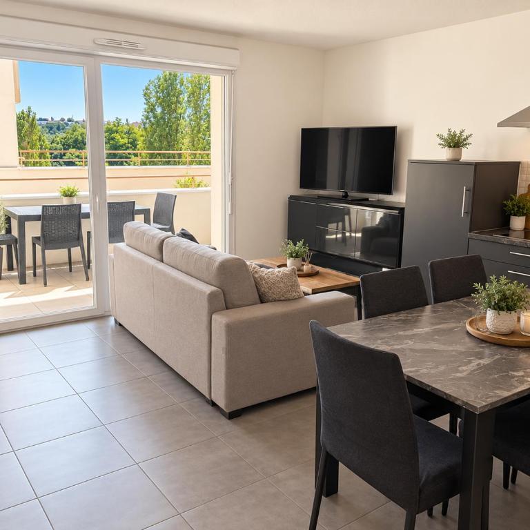Grand T2 avec terrasse au calme, Lyon - Apartment mit 1 Schlafzimmer - 1