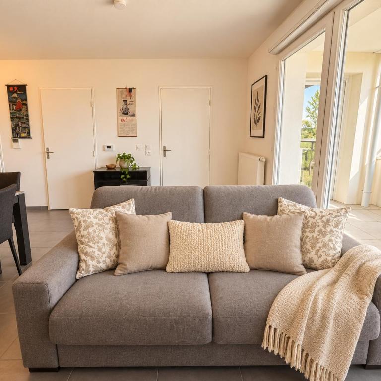Grand T2 avec terrasse au calme, Lyon - Apartment mit 1 Schlafzimmer - 8