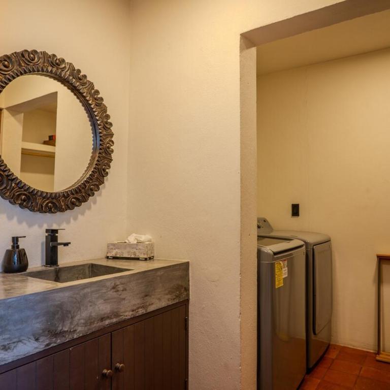 4 Bedroom home in an amazing location in downtown Cabo San Lucas - Haus mit 4 Schlafzimmern - 32