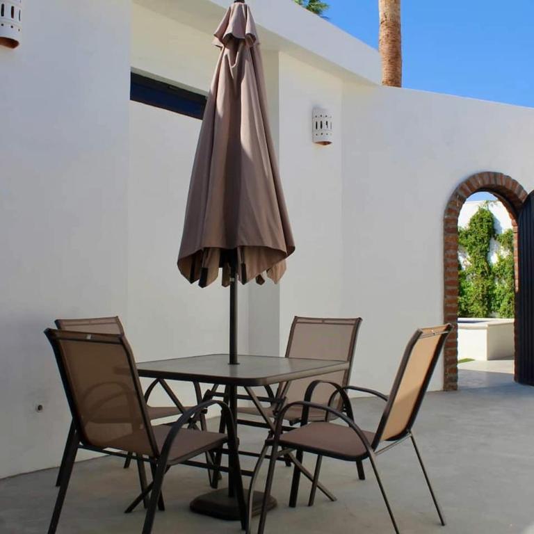 4 Bedroom home in an amazing location in downtown Cabo San Lucas - Haus mit 4 Schlafzimmern - 24
