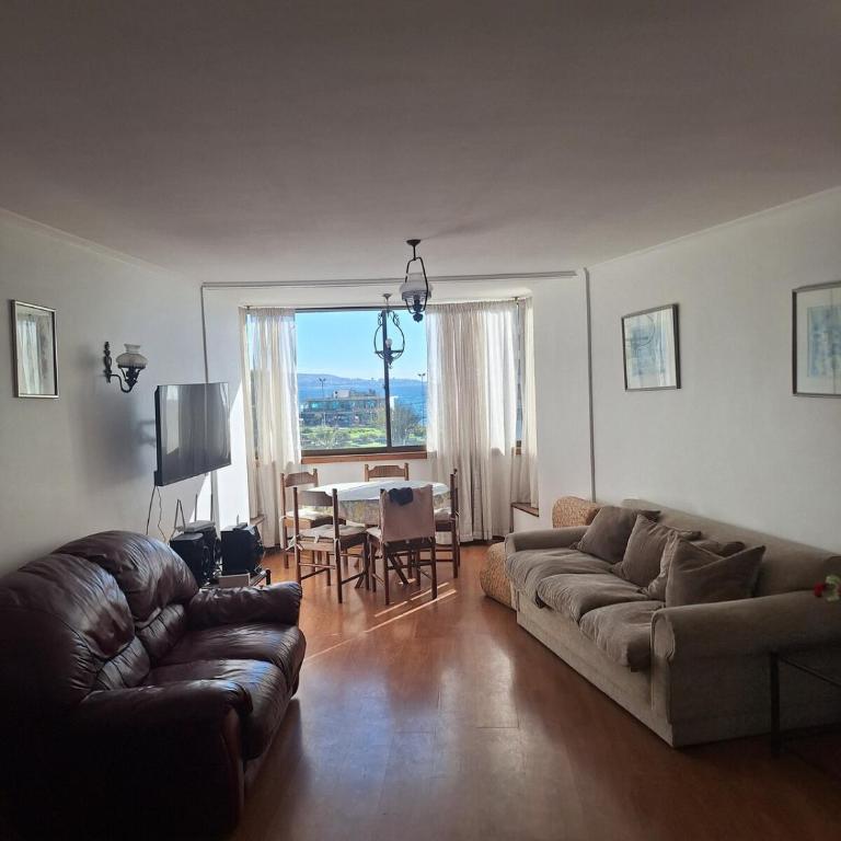 Departamento en Viña del mar frente al mar, Av San martín - Apartamento de 2 dormitorios - 1