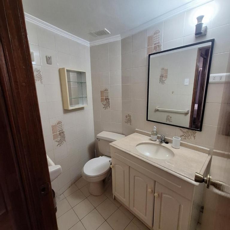 Departamento en Viña del mar frente al mar, Av San martín - Apartamento de 2 dormitorios - 11
