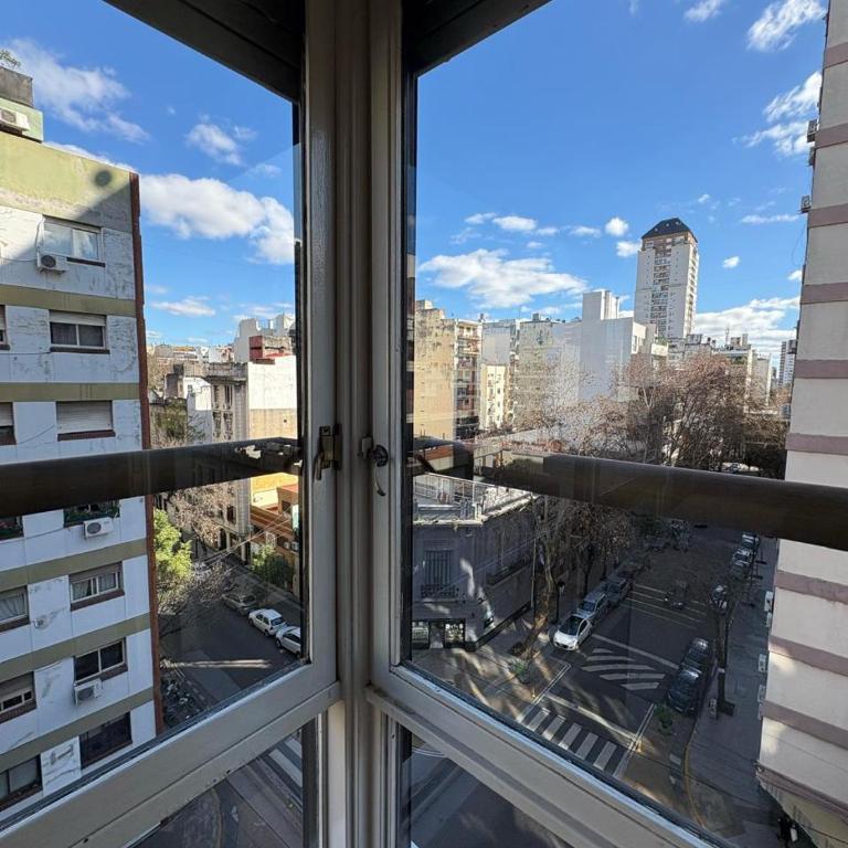 Apartamento Bulnes y Calle Corrientes - Apartamento con balcón - 9