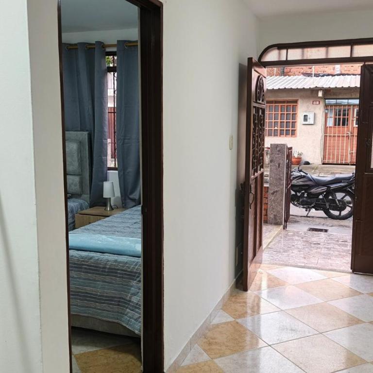 Beautiful house with garage in Buga - Casa de 4 dormitorios - 14