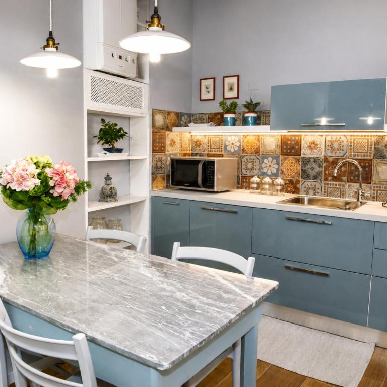 House Regia - Appartamento con 2 Camere da Letto - 11