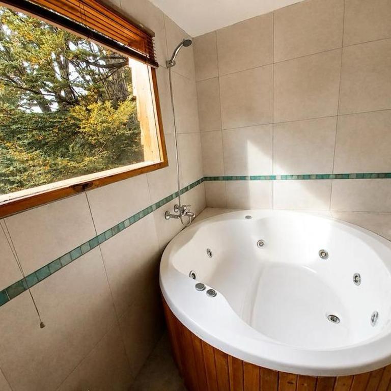 Casa Patagónica con Pileta - Jardín, Bosque y Montañas - Chalet de 3 dormitorios - 14