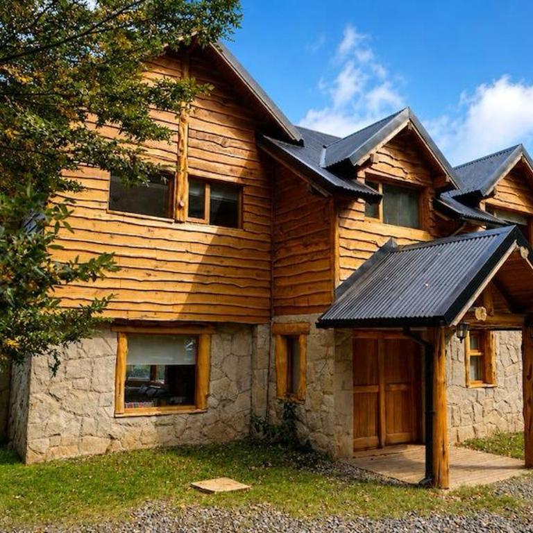 Casa Patagónica con Pileta - Jardín, Bosque y Montañas - Chalet de 3 dormitorios - 15
