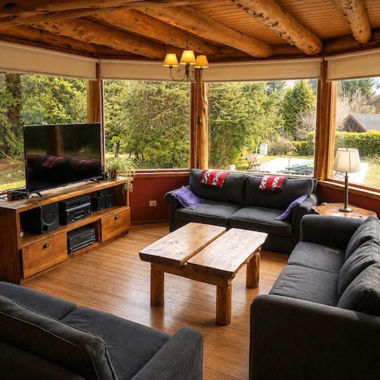 Casa Patagónica con Pileta - Jardín, Bosque y Montañas - Chalet de 3 dormitorios - 8