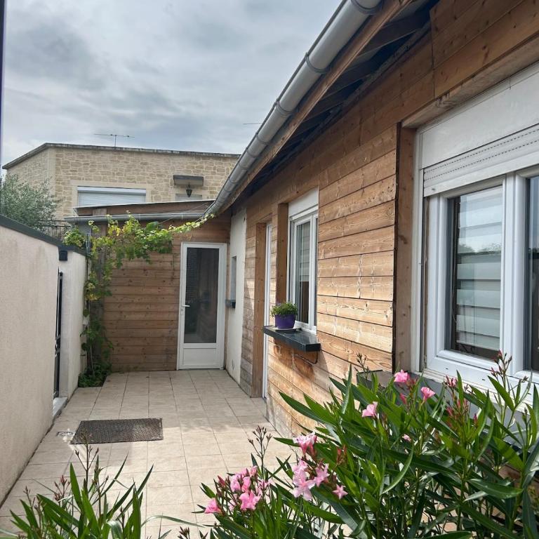 La Bessonneau Champenoise - Maison 2 Chambres - 17