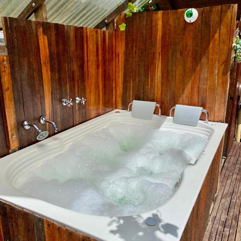 Cabaña chalet con jacuzzi privado, cerca de Medellín - Habitación Doble con bañera de hidromasaje - 3