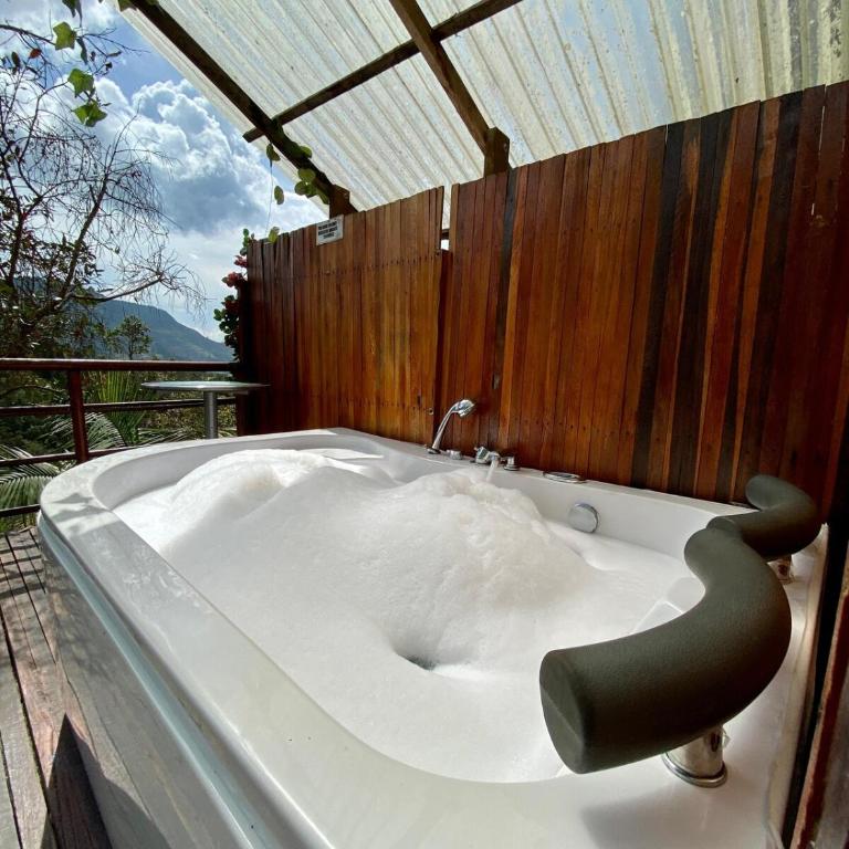 Cabaña chalet con jacuzzi privado, cerca de Medellín - Habitación Doble con bañera de hidromasaje - 11