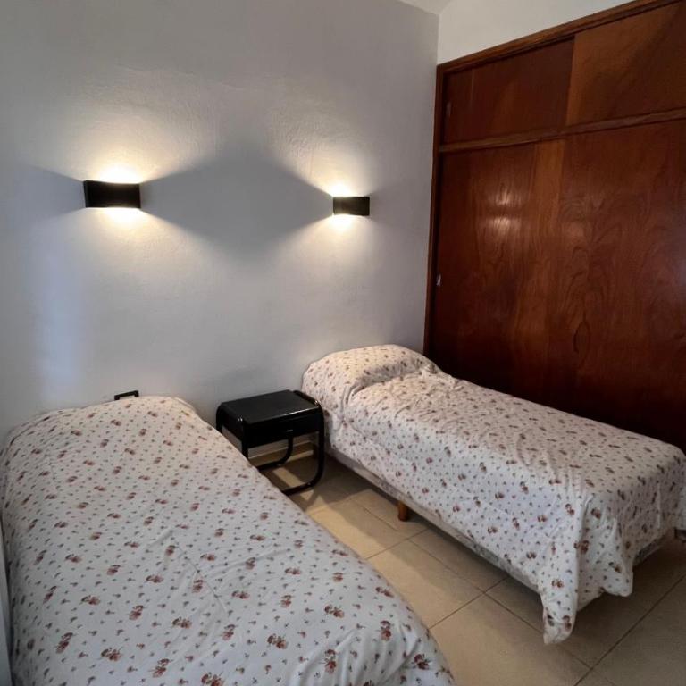 Casa Las Moras - Three-Bedroom House - 2