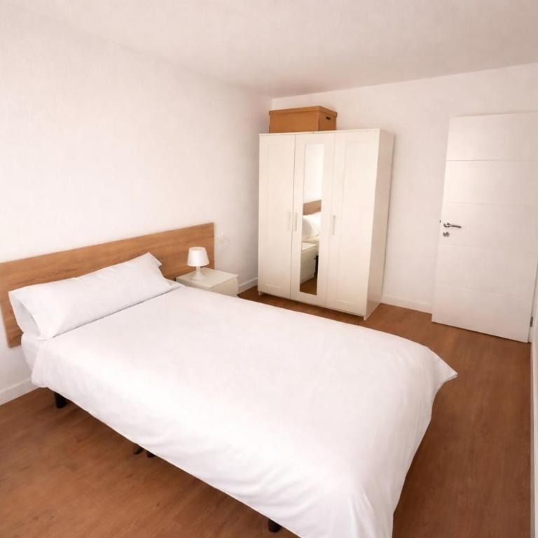Esence 5 habitaciones 2 baños garaje A/C wifi - Appartamento con 1 Camera da Letto - 12