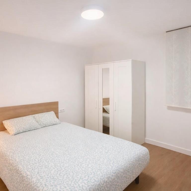Esence 5 habitaciones 2 baños garaje A/C wifi - Appartamento con 1 Camera da Letto - 11