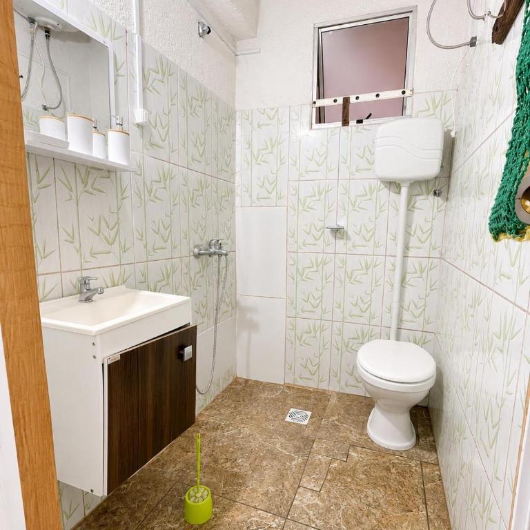 Alojamiento Jacinta en Chuy Aire Y Baño Privado - Apartamento de 1 dormitorio con vistas al jardín - 3