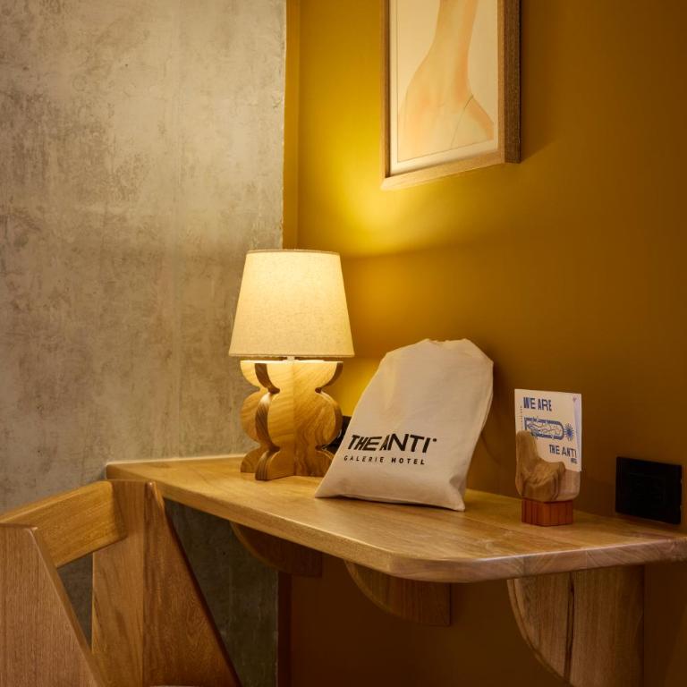 The Anti Galerie Hotel - Suite with Balcony - 10