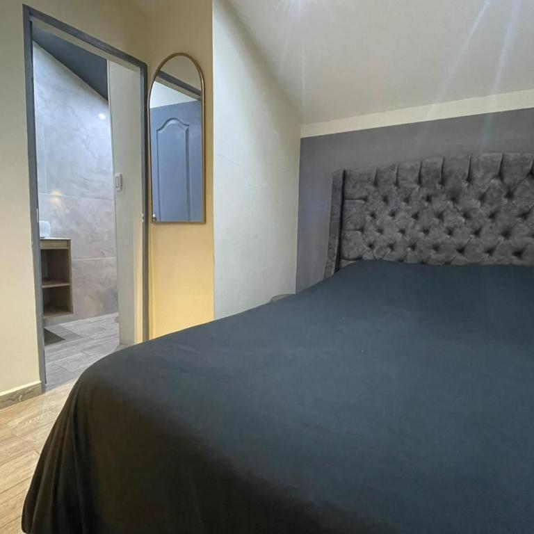 Estadías en Medellín para Grupos de 10 a 80 Personas Empresas, Deportistas - Apartamento de 2 dormitorios - 3