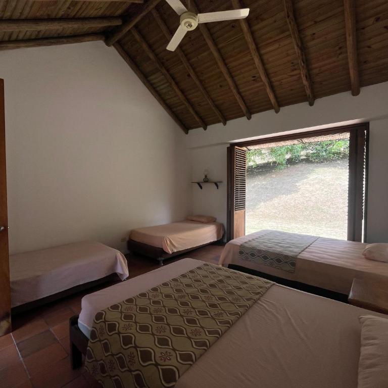 La Gloriosa - Three-Bedroom House - 6
