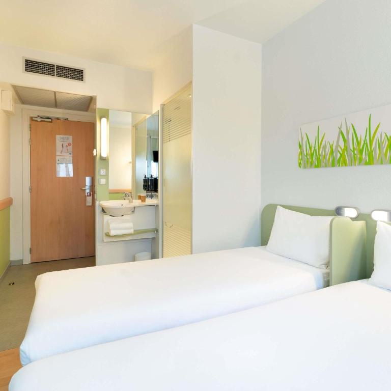 Ibis Budget Madrid Centro Las Ventas - Camera Doppia con Letti Singoli - 1