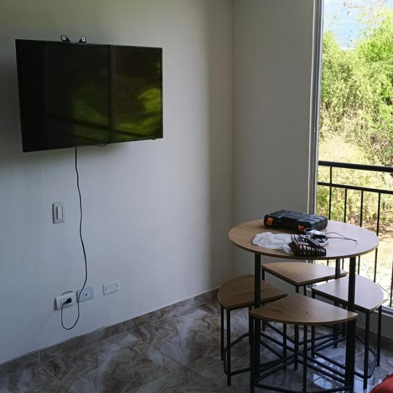 Apartamento cerca a la clínica Médicadiz y al parque deportivo en la ciudad de Ibagué - One-Bedroom Apartment - 10