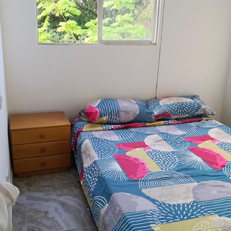 Apartamento cerca a la clínica Médicadiz y al parque deportivo en la ciudad de Ibagué - One-Bedroom Apartment - 15