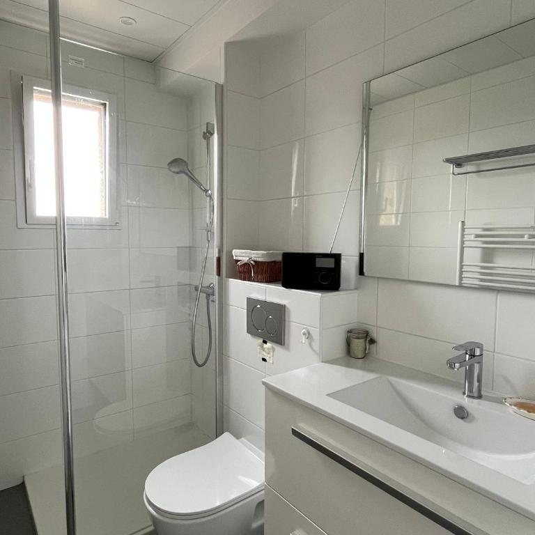 Charmante Maison Familiale avec Vue Mer à Port Navalo - 8 personnes - Maison 4 Chambres - 20