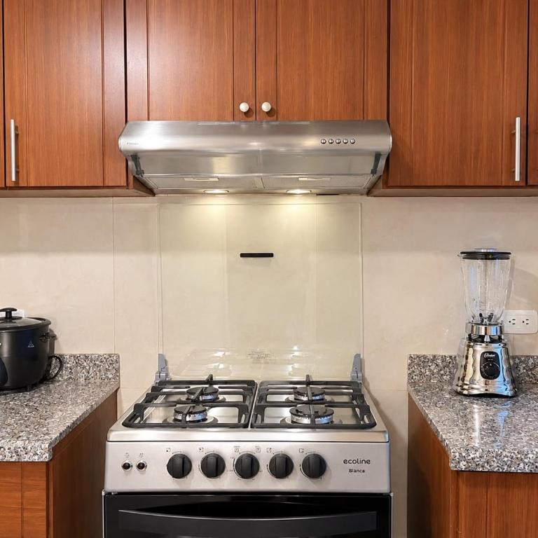 Lamar- Cuenca - Two-Bedroom Deluxe Apartment - 1