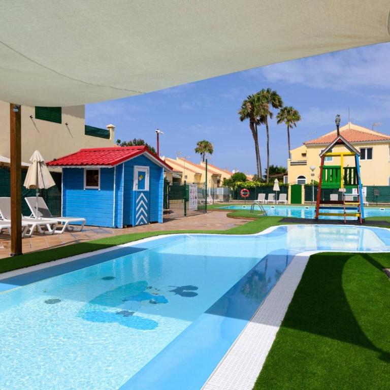 Bungalow with Terrace BBQ Private Parking Pool - Apartamento - 5