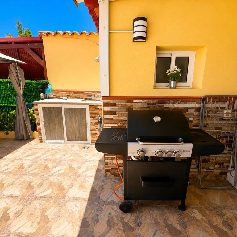 Bungalow with Terrace BBQ Private Parking Pool - Apartamento - 18