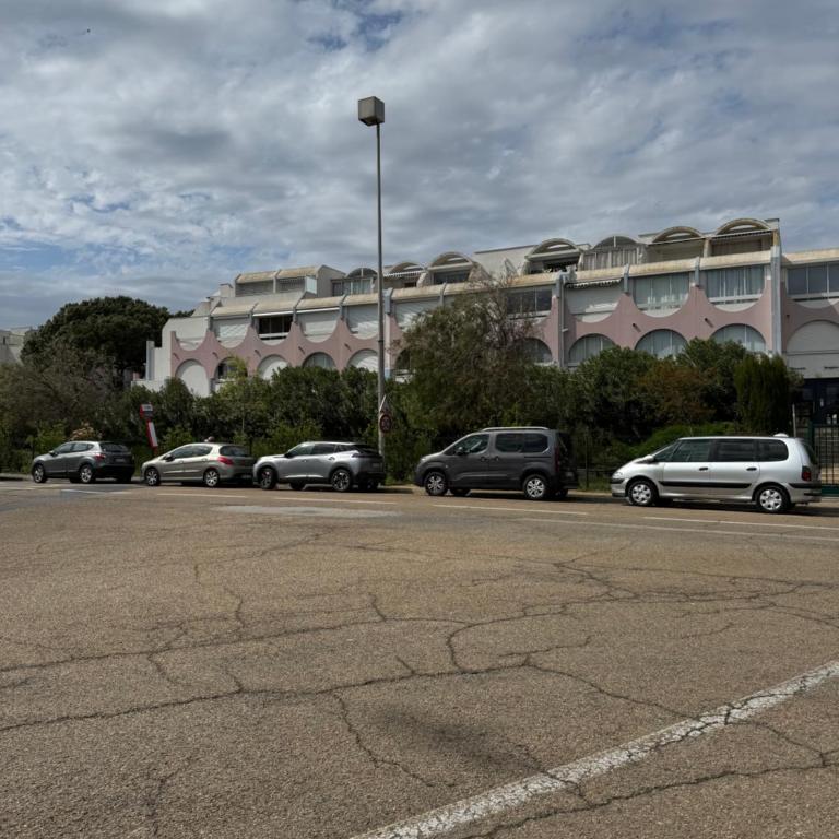 Appart 27m2 avec Clim, terrasse - 6 pers - 2 piscines - One-Bedroom Apartment - 3