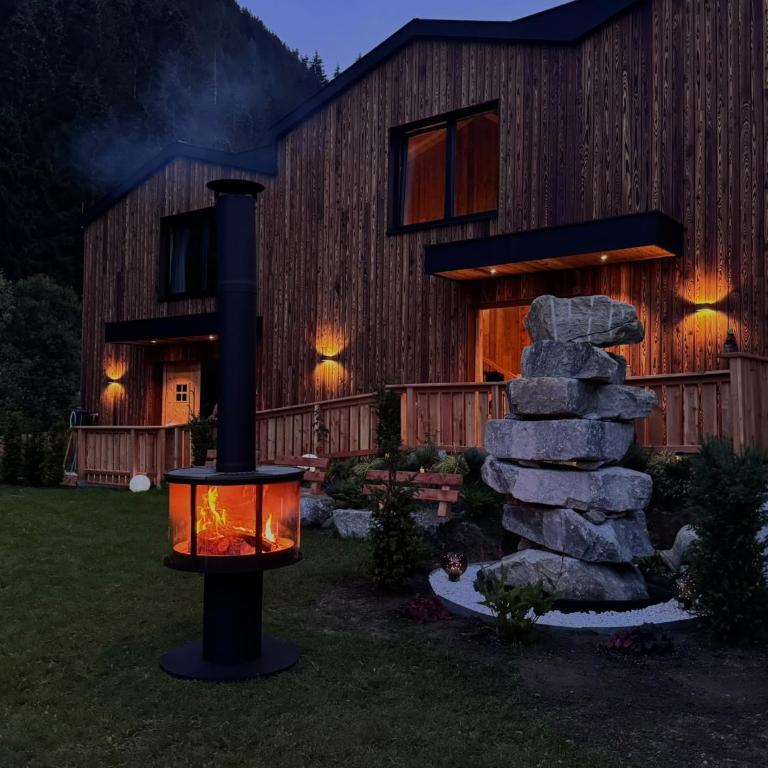 SLOW Fine Chalets, Private Dine & Spa - Superior Chalet - 1